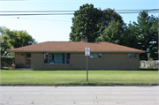1131 W RAWSON AVE, a Ranch house, built in Oak Creek, Wisconsin in 1962.