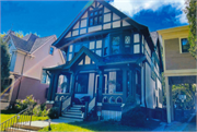 2911 N SUMMIT AVE, a English Revival Styles house, built in Milwaukee, Wisconsin in 1903.