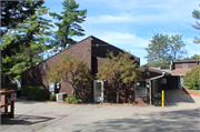 443 W Munroe Avenue, a lodging-hotel, built in Lake Delton, Wisconsin in 1950.