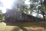 443 W Munroe Avenue, a lodging-hotel, built in Lake Delton, Wisconsin in 1950.