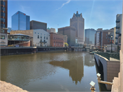 100 E Wisconsin Ave, a Post-Modern large office building, built in Milwaukee, Wisconsin in 1989.