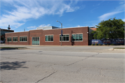 1311 N 6TH ST, a Astylistic Utilitarian Building garage, built in Milwaukee, Wisconsin in 1926.