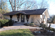 4811 TONYAWATHA TRL, a Contemporary Domestic - outbuilding, built in Monona, Wisconsin in 1959.