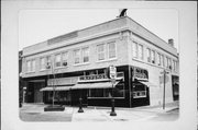 324-330 W WASHINGTON ST, a Commercial Vernacular large retail building, built in Wausau, Wisconsin in 1910.