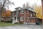 936 9TH ST 936 9TH ST, a American Foursquare house, built in Green Bay, Wisconsin in 1938.