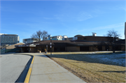 9455 W WATERTOWN PLANK RD, a Contemporary hospital/medical clinic, built in Wauwatosa, Wisconsin in 1973.