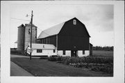 W8745 2ND RD, a Astylistic Utilitarian Building barn, built in Pound, Wisconsin in 1929.
