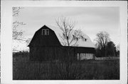 N2798 TOWNLINE RD, a Astylistic Utilitarian Building barn, built in Peshtigo, Wisconsin in 1900.