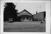 W 11474 US HIGHWAY 8, a Front Gabled house, built in Dunbar, Wisconsin in 1910.