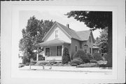904 CLEVELAND AVE, a Queen Anne house, built in Marinette, Wisconsin in .