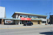 908 Washington St., a Contemporary lodging-hotel, built in Manitowoc, Wisconsin in 1963.