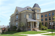 931 N 5th St 931 N 5th St, a Italianate house, built in Sheboygan, Wisconsin in 1889.