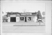 748 MARINETTE AVE, a Contemporary gas station/service station, built in Marinette, Wisconsin in 1955.