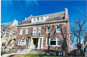 2618 N TERRACE AVE, a Colonial Revival/Georgian Revival house, built in Milwaukee, Wisconsin in 1911.