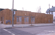 728 E BRADY ST, a Commercial Vernacular restaurant/supper club, built in Milwaukee, Wisconsin in 1956.