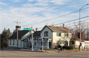 2635 N MEQUON RD, a Gabled Ell inn, built in Mequon, Wisconsin in 1855.