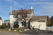 2635 N MEQUON RD, a Gabled Ell inn, built in Mequon, Wisconsin in 1855.