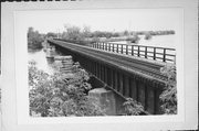 OPP 1975 RIVERSIDE AVE, ALONG MENOMINEE RIVER, a NA (unknown or not a building) steel beam or plate girder bridge, built in Marinette, Wisconsin in .