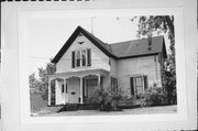 1011 STATE ST, a Gabled Ell house, built in Marinette, Wisconsin in .