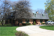 675 SUNSET CIRCLE, a French Revival Styles house, built in Allouez, Wisconsin in 1971.