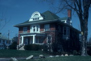 802 E GORHAM ST, a Prairie School house, built in Madison, Wisconsin in 1902.