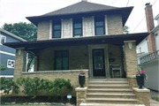 1028 SHERMAN AVE, a Prairie School house, built in Madison, Wisconsin in 1902.