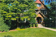3245 N LAKE DR, a English Revival Styles house, built in Milwaukee, Wisconsin in 1913.
