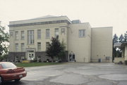 77 W PARK ST, a Neoclassical/Beaux Arts courthouse, built in Montello, Wisconsin in 1916.