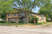 11104 W GREENFIELD AVE, a Contemporary apartment/condominium, built in West Allis, Wisconsin in 1965.