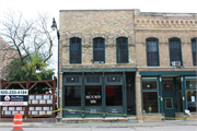607 S Main St, a Italianate retail building, built in Oshkosh, Wisconsin in 1870.