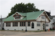 1127 S MAIN ST, a Craftsman small office building, built in Oshkosh, Wisconsin in 1923.