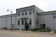 1512 S MAIN ST, a Commercial Vernacular small office building, built in Oshkosh, Wisconsin in 1912.