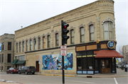 401-407 N MAIN ST, a Italianate lodging-hotel, built in Oshkosh, Wisconsin in 1876.