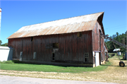 S1018 Knapp Valley Rd, a Astylistic Utilitarian Building barn, built in Clinton, Wisconsin in .
