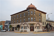 2ND ST AND STEELE ST, NW CNR, a Queen Anne lodging-hotel, built in Algoma, Wisconsin in 1858.