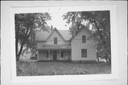 S SIDE OF DEERBORN, 300 YARDS W OF 19TH ST, a Gabled Ell house, built in Neshkoro, Wisconsin in .