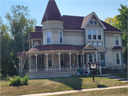 403 W GRAND AVE, a Queen Anne house, built in Eau Claire, Wisconsin in 1886.