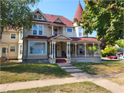 403 W GRAND AVE, a Queen Anne house, built in Eau Claire, Wisconsin in 1886.