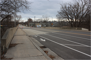 W. Lincoln Avenue over the Kinnickinnic River, a NA (unknown or not a building) bridge, built in Milwaukee, Wisconsin in 1996.