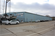 700 S WATER ST (S BUILDING), a Astylistic Utilitarian Building warehouse, built in Milwaukee, Wisconsin in 1967.