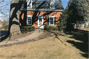 840 W MAIN ST 840 W MAIN ST, a Side Gabled house, built in Platteville, Wisconsin in 1860.