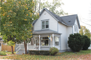 329 MYRTLE ST 329 MYRTLE ST, a Gabled Ell house, built in Reedsburg, Wisconsin in 1890.