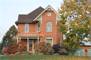 600 GRANITE AVE 600 GRANITE AVE, a Queen Anne house, built in Reedsburg, Wisconsin in 1898.
