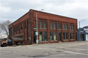 1804-1814 S KINNICKINNIC AVE 1804-1814 S KINNICKINNIC AVE, a Astylistic Utilitarian Building industrial bldg/manufacturing facility, built in Milwaukee, Wisconsin in 1908.