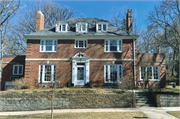 121 BASCOM PL, a Colonial Revival/Georgian Revival rectory/parsonage, built in Madison, Wisconsin in 1925.