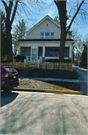 1010 VAN BUREN ST, a Dutch Colonial Revival house, built in Madison, Wisconsin in 1909.