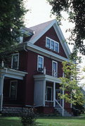 220 E FRANKLIN ST, a Queen Anne house, built in Sparta, Wisconsin in 1900.