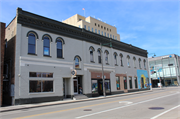 111 S APPLETON ST, a Commercial Vernacular small retail building, built in Appleton, Wisconsin in .