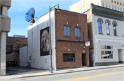 117 S APPLETON ST, a Commercial Vernacular small retail building, built in Appleton, Wisconsin in 1870.