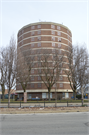 2600 W NATIONAL AVE, a Contemporary apartment/condominium, built in Milwaukee, Wisconsin in 1971.